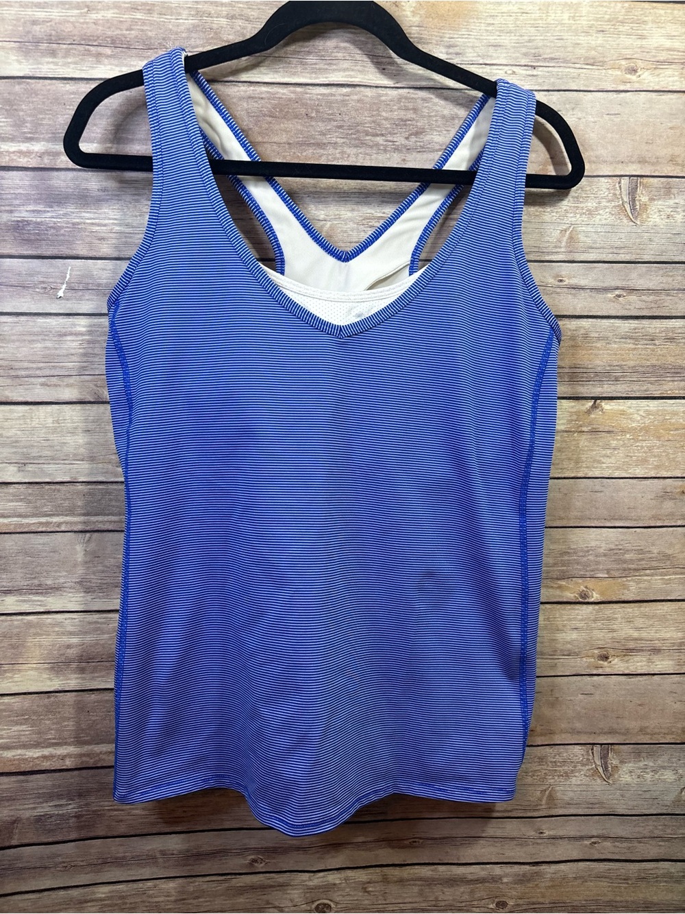 Lucy Tech Blue Active Tank Top Size XL